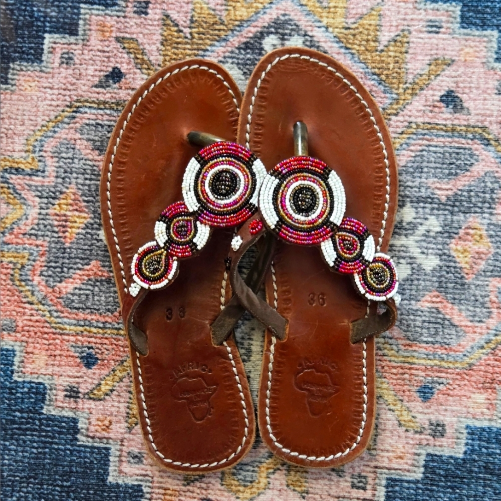 🌍 - Handmade from Africa Beaded Sandals Flip Flops